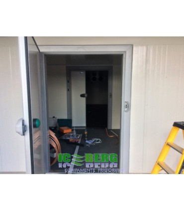 Camera frigorifica refrigerare 4m/4m/2.20m