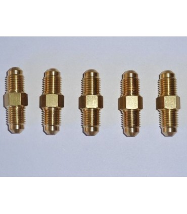 NIPLU 5/8SAE*5/8SAE 10-buc